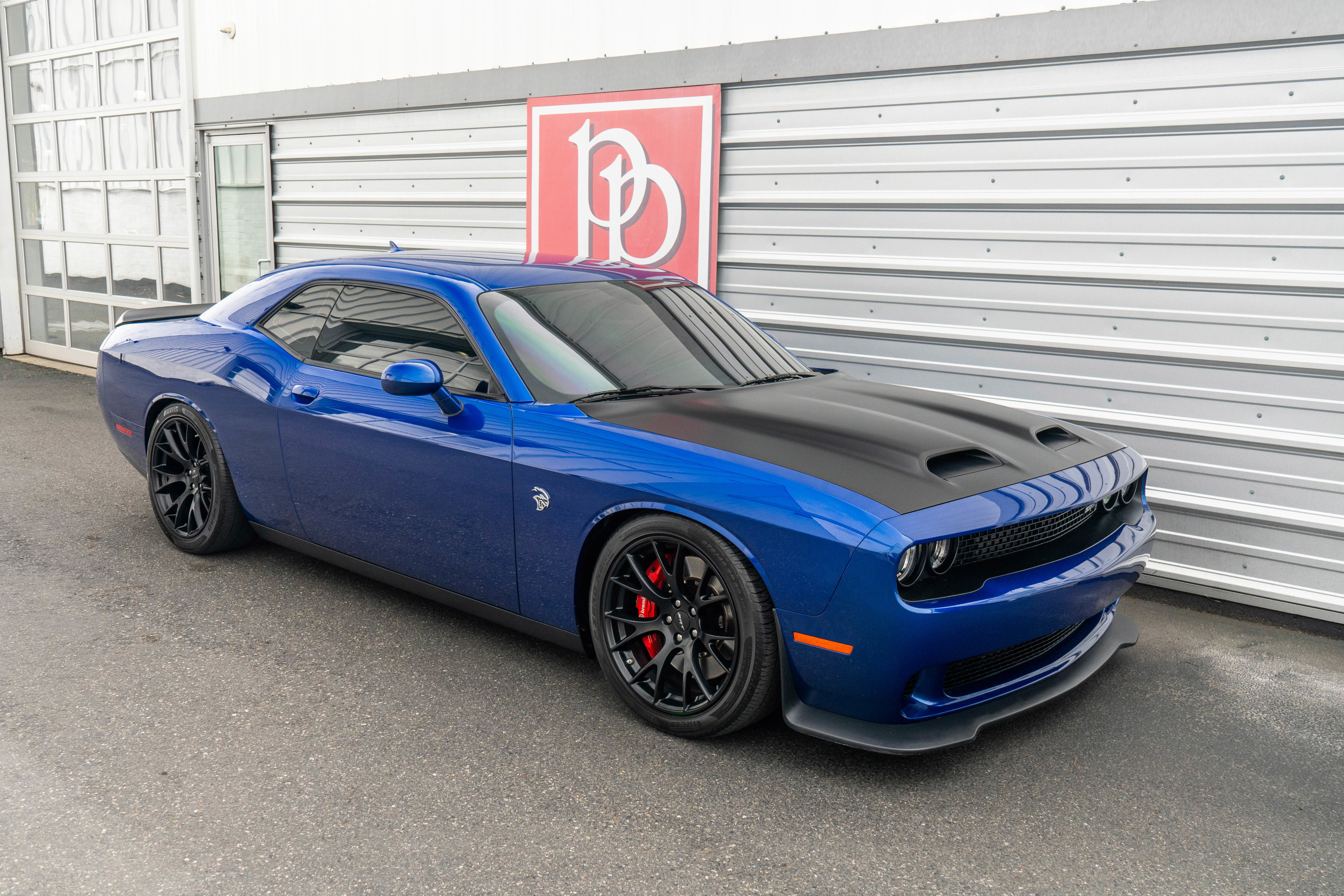 Used 2019 Dodge Challenger SRT Hellcat w/ Laguna Leather Package RWD image 46