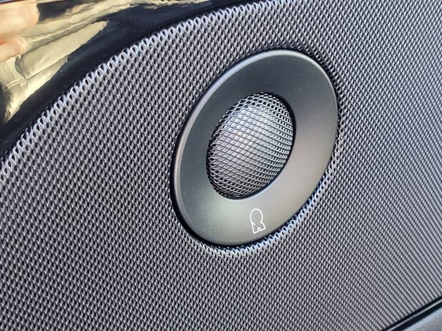 Used 2023 Lincoln Aviator Reserve w/ Equipment Group 201A image 11