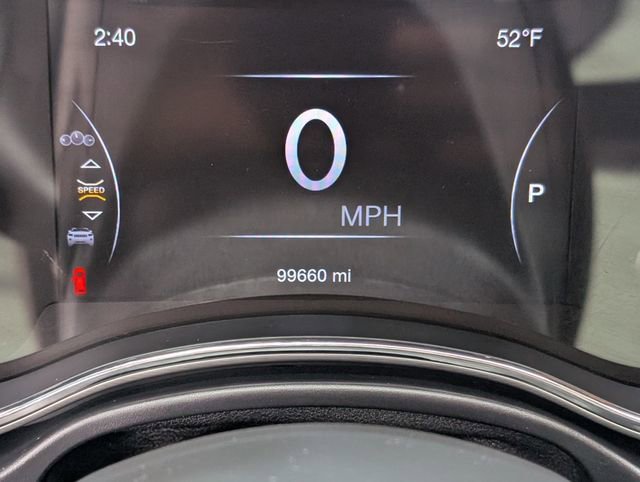 Used 2018 Jeep Grand Cherokee Limited image 16