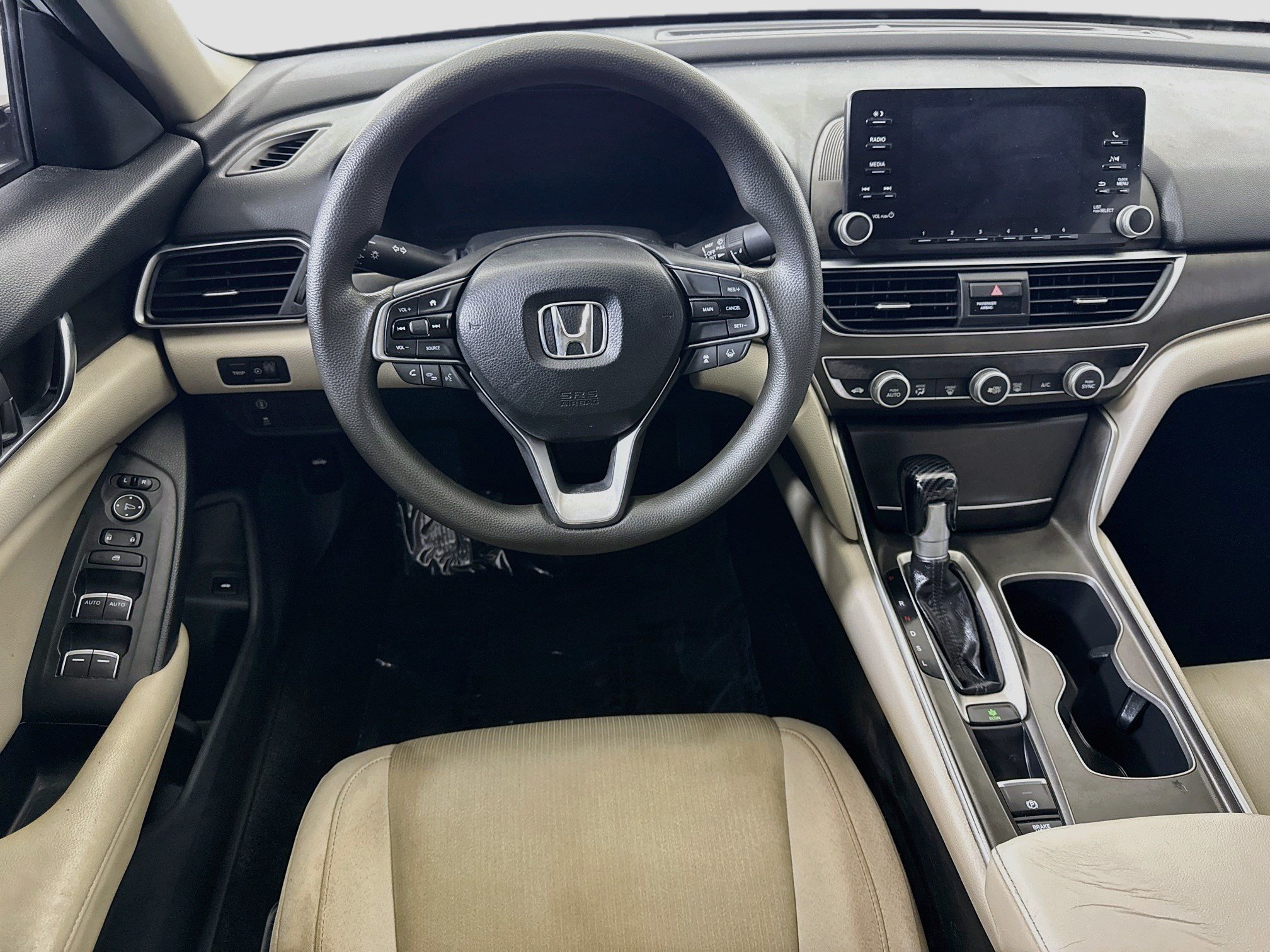Used 2018 Honda Accord LX image 17