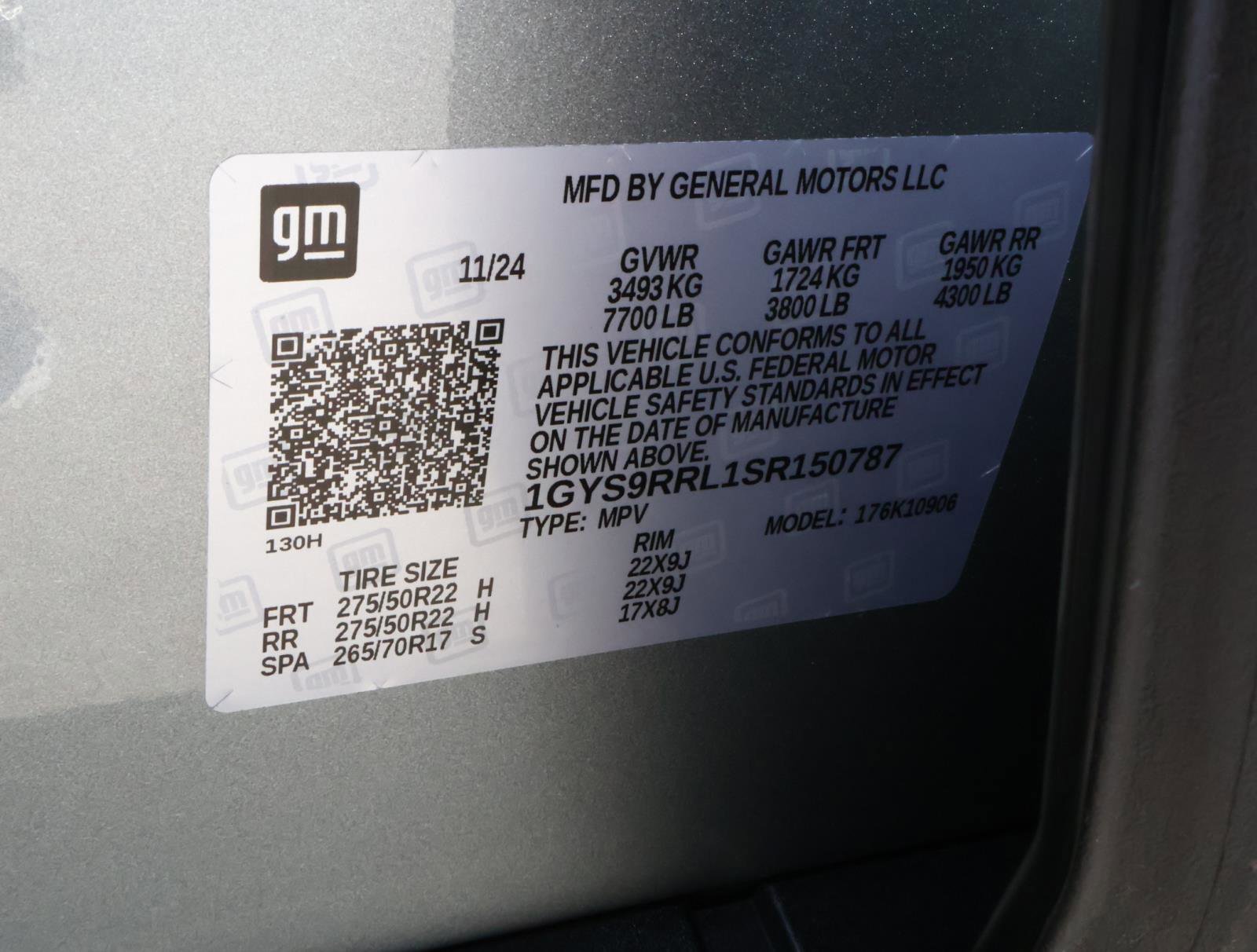 Used 2025 Cadillac Escalade ESV Sport Platinum w/ LPO, Floor Liner Package image 30