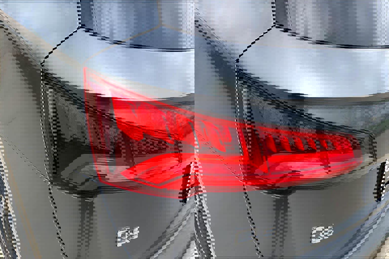 Used 2020 Audi Q5 2.0T Titanium Premium Plus w/ Premium Plus Package image 27