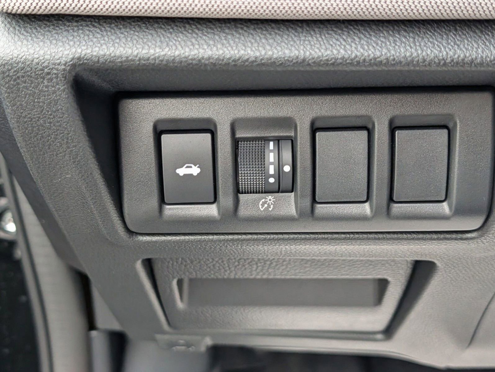 Used 2025 Subaru Legacy Premium AWD/4WD image 8