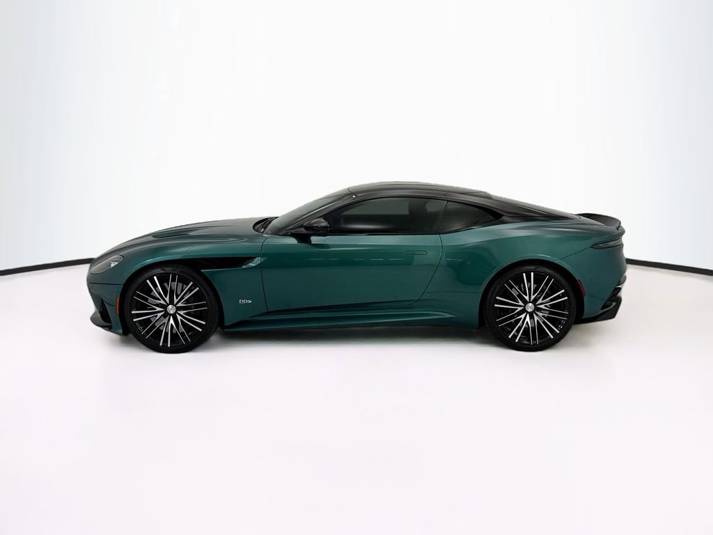Used 2023 Aston Martin DBS Coupe RWD image 8