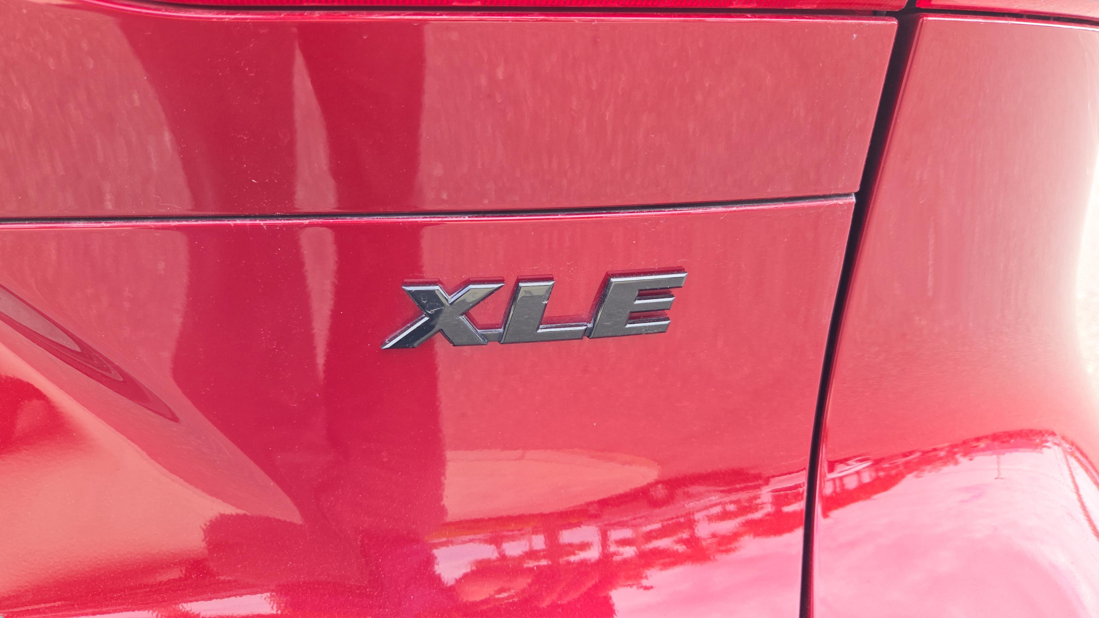 Certified 2024 Toyota Venza Nightshade image 36