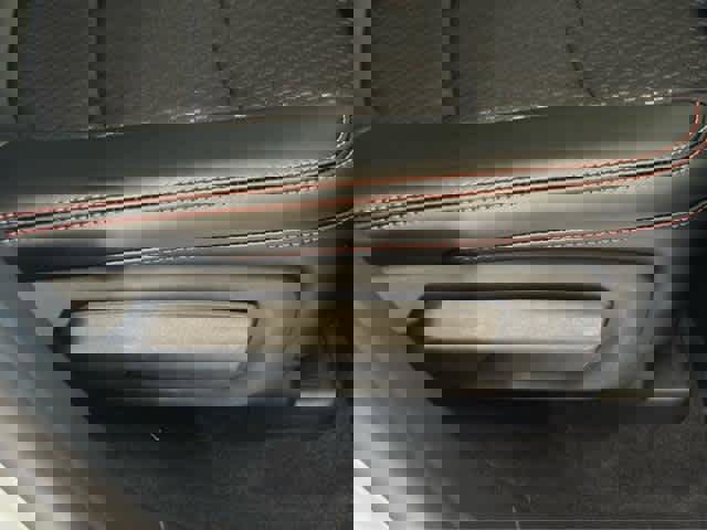 New 2025 Ford Escape ST-Line w/ Cold Weather Package image 28