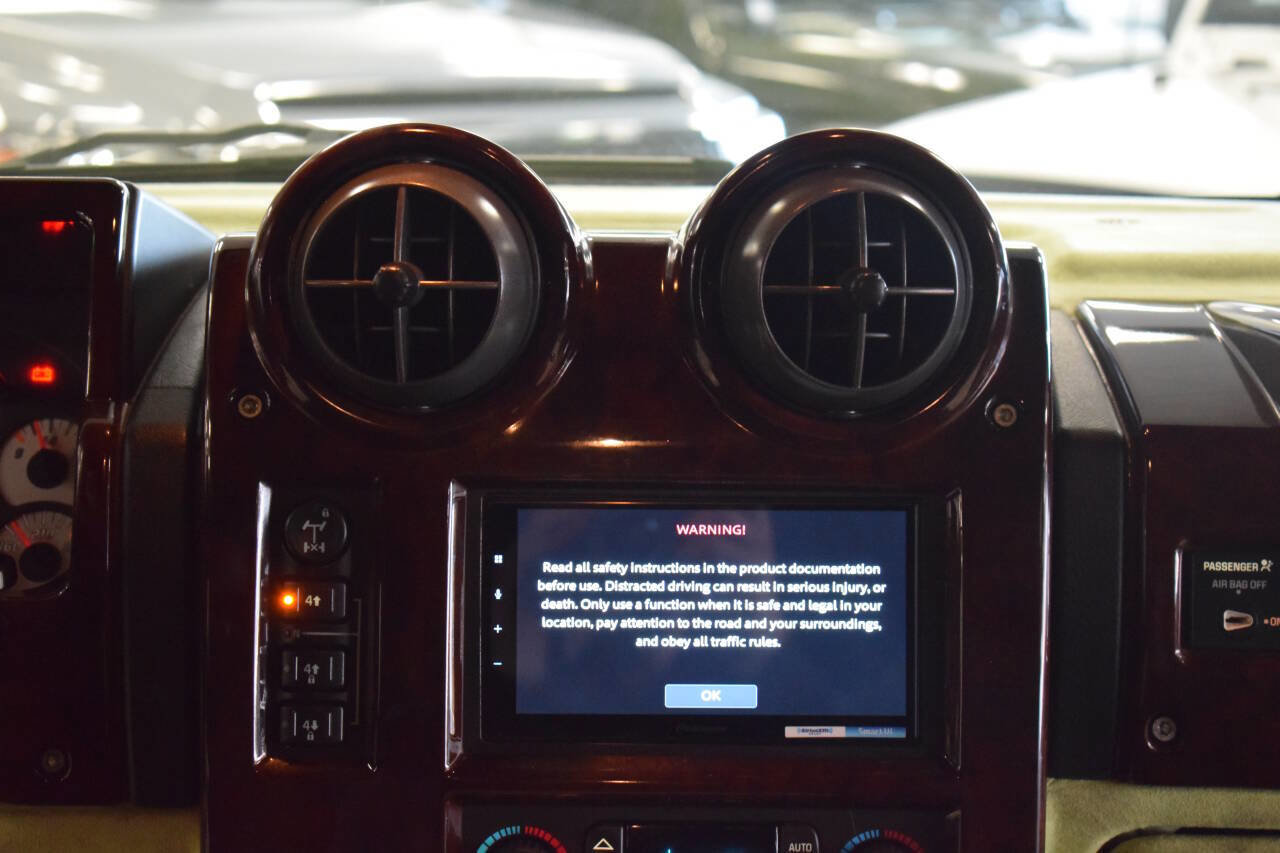 Used 2003 HUMMER H2 w/ Preferred Equipment Group image 56