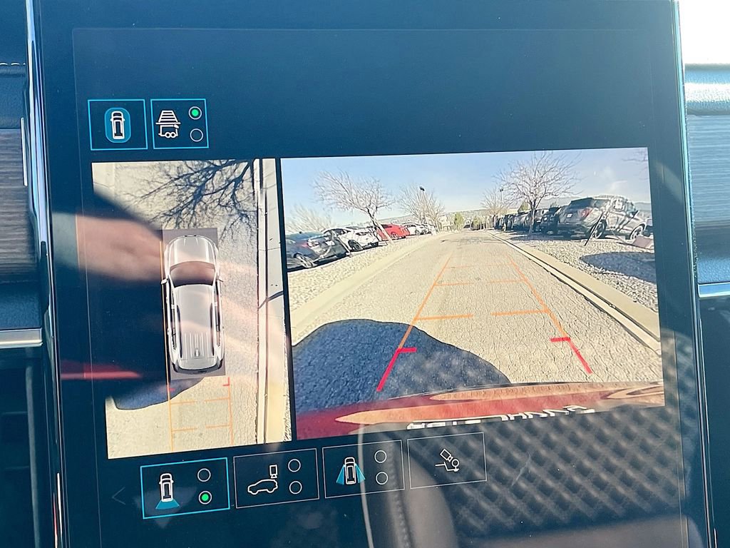 Used 2024 GMC Acadia Denali w/ Super Cruise Package image 13