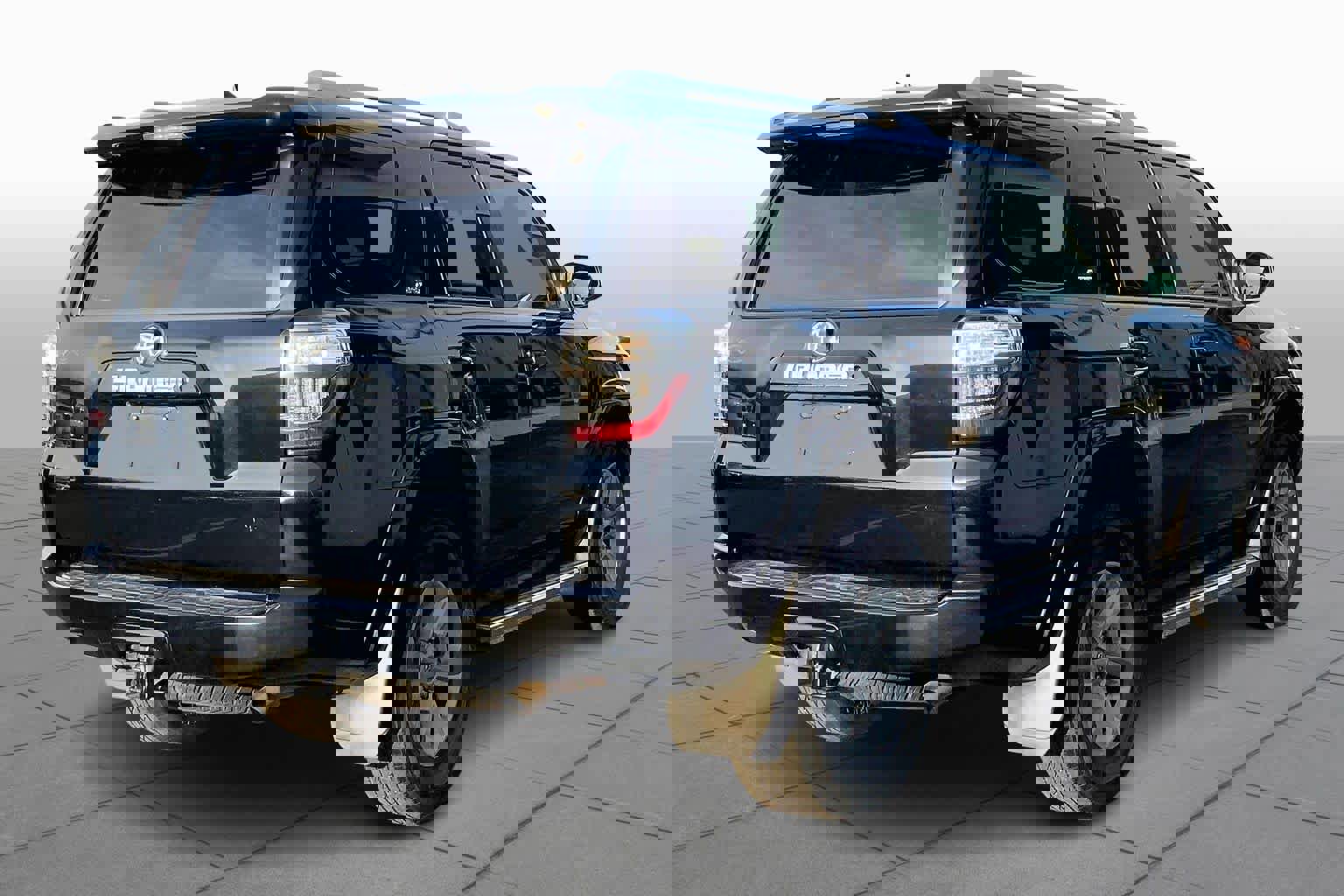 Used 2014 Toyota 4Runner SR5 Premium image 12