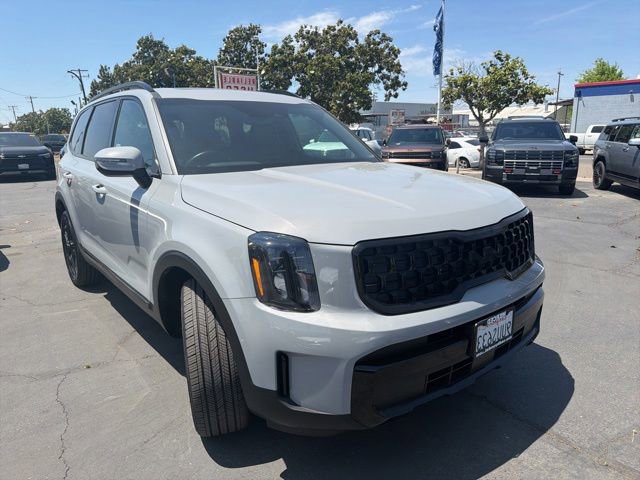 Used 2025 Kia Telluride EX X-Line AWD/4WD image 1