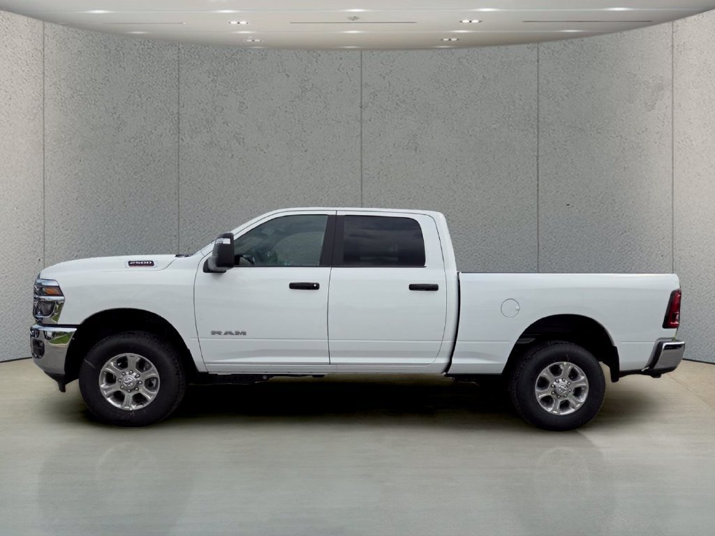 New 2026 RAM 2500 Big Horn AWD/4WD image 9