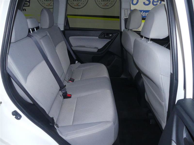 Used 2018 Subaru Forester 2.5i Premium w/ All-Weather Package AWD/4WD image 21