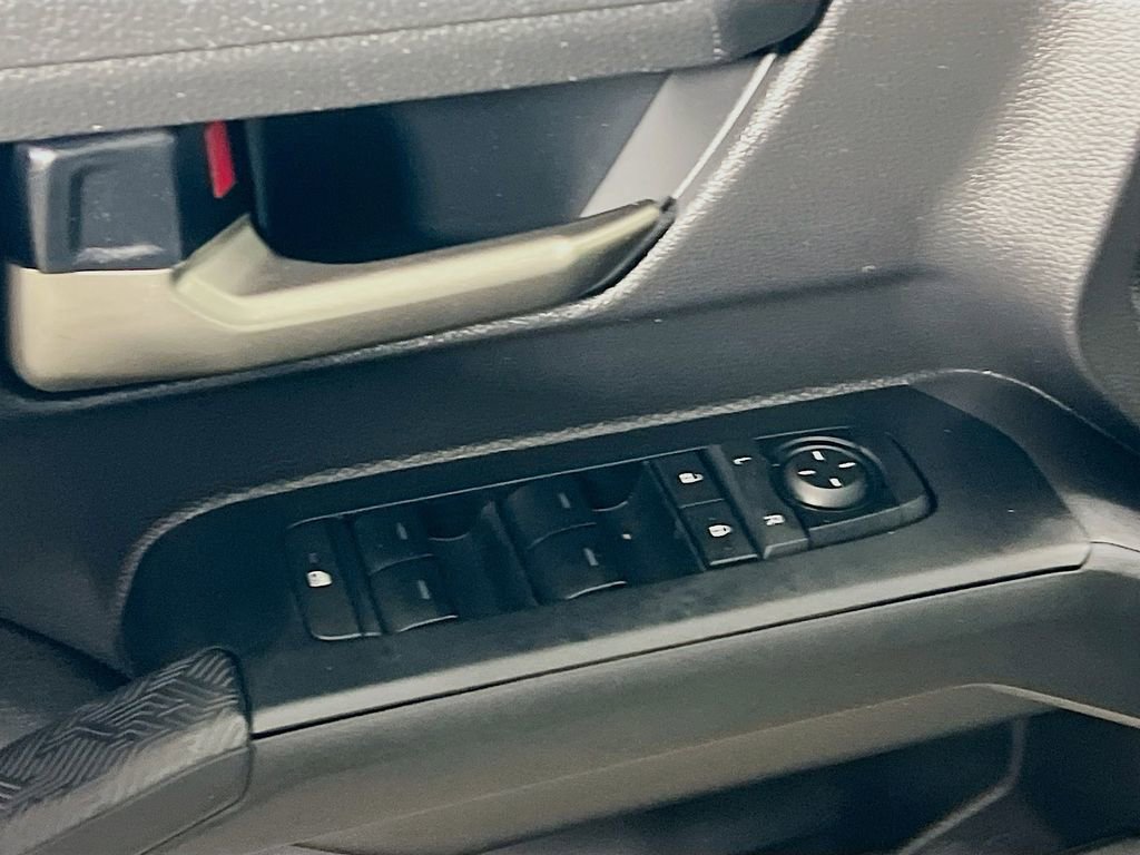 Certified 2024 Toyota Tacoma TRD Off-Road image 17