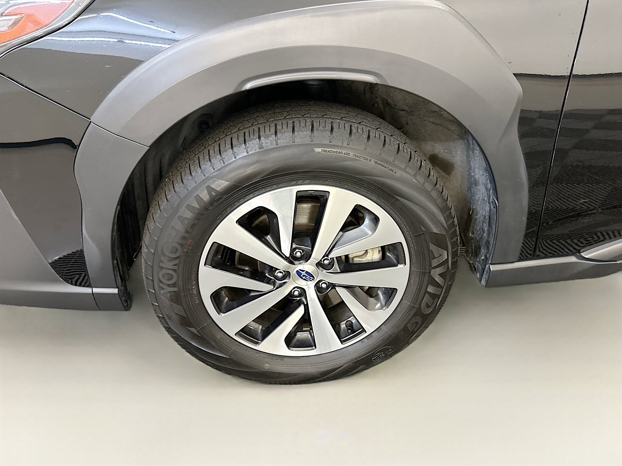 Used 2025 Subaru Outback Premium image 11