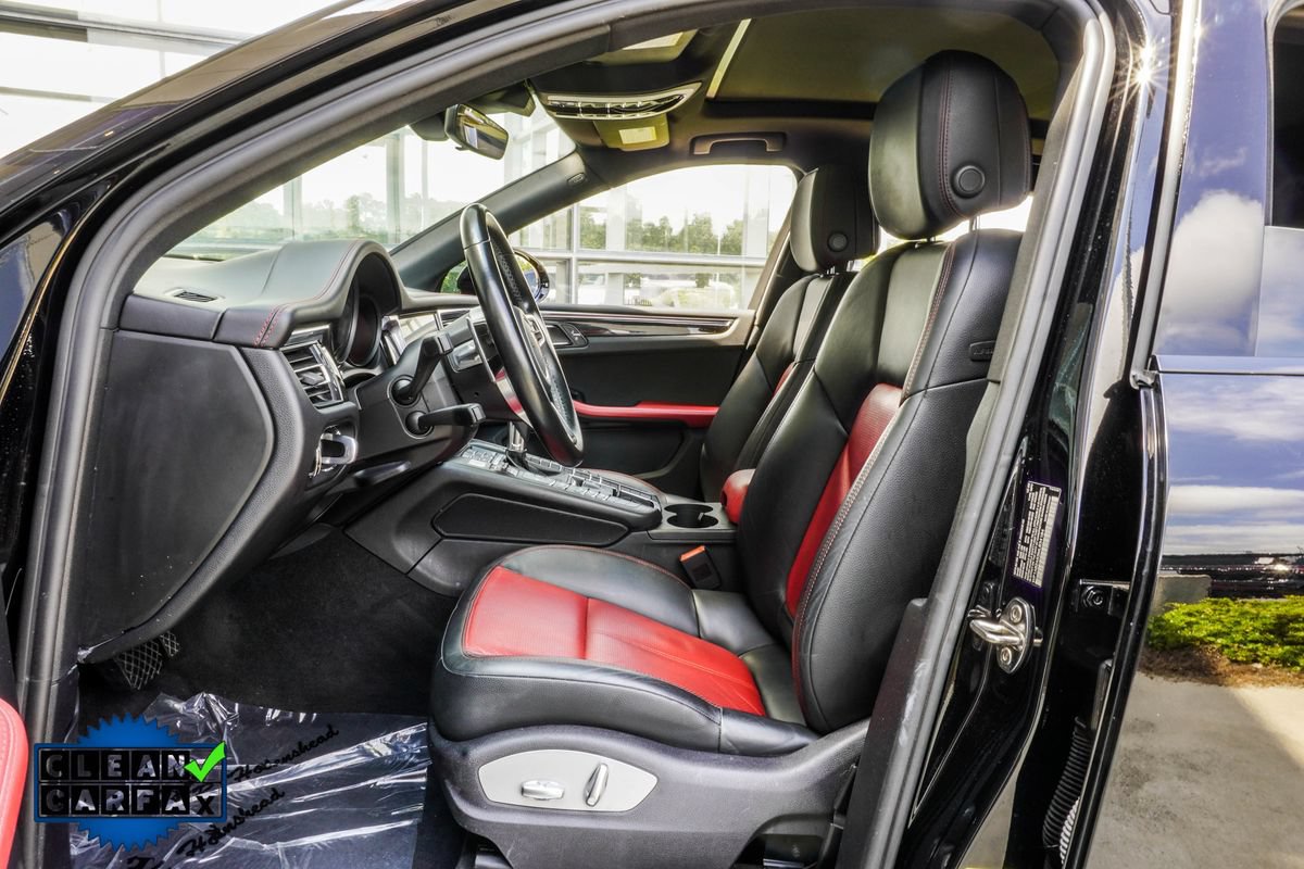 Used 2021 Porsche Macan S AWD/4WD image 37