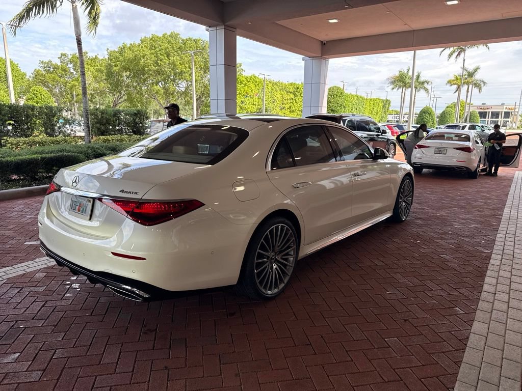 Certified 2022 Mercedes-Benz S 500 4MATIC image 8
