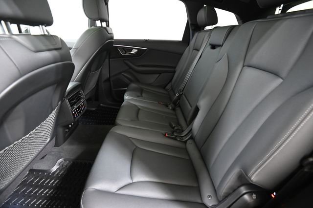 Used 2026 Audi Q7 3.0T Premium Plus w/ Premium Plus Package image 9