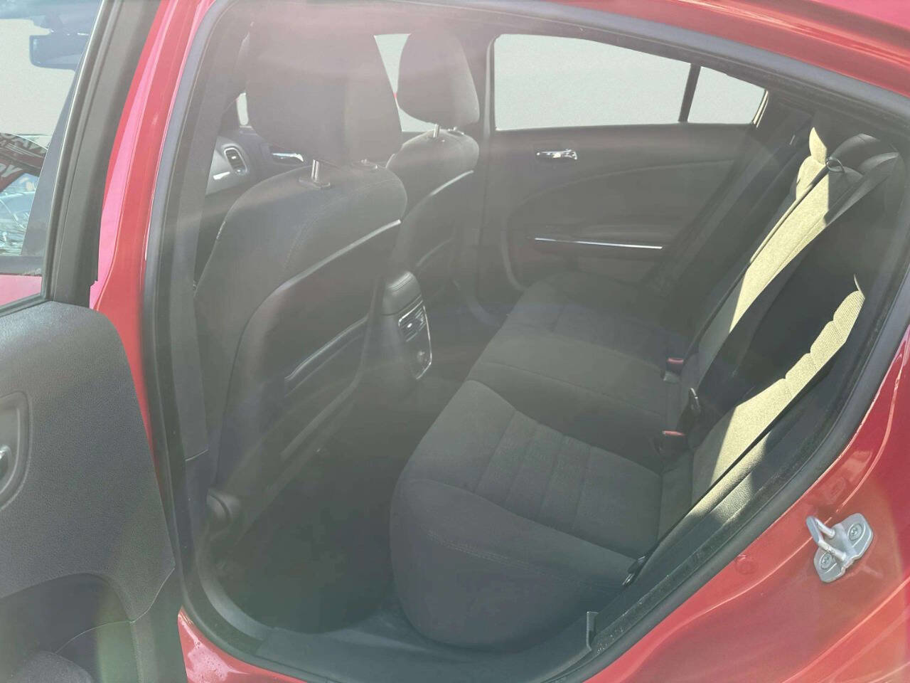 Used 2012 Dodge Charger SE w/ Sport Appearance Group image 10