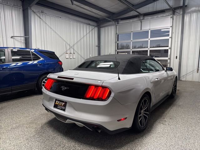 Used 2017 Ford Mustang Premium image 18