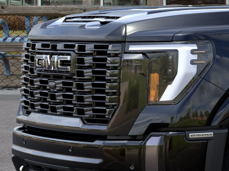 New 2026 GMC Sierra 2500 Denali Ultimate AWD/4WD image 13