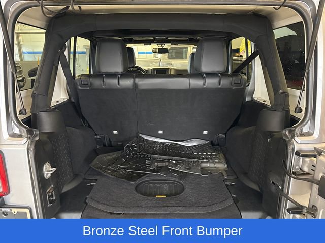 Used 2017 Jeep Wrangler Unlimited Sahara image 13