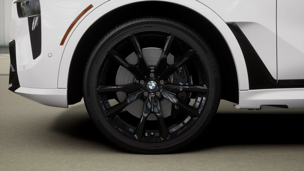 New 2026 BMW X7 M60i image 7