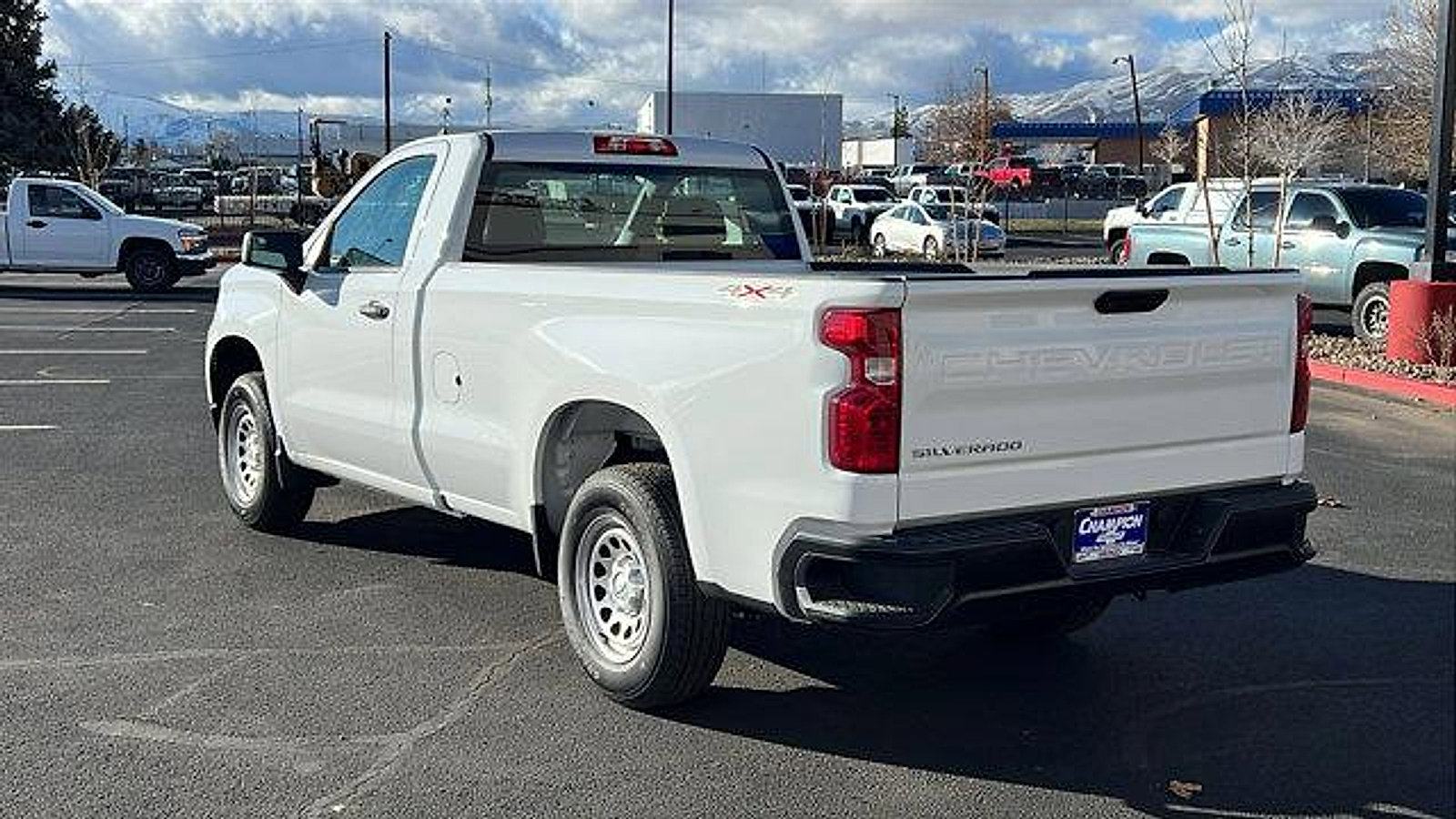New 2026 Chevrolet Silverado 1500 W/T image 8