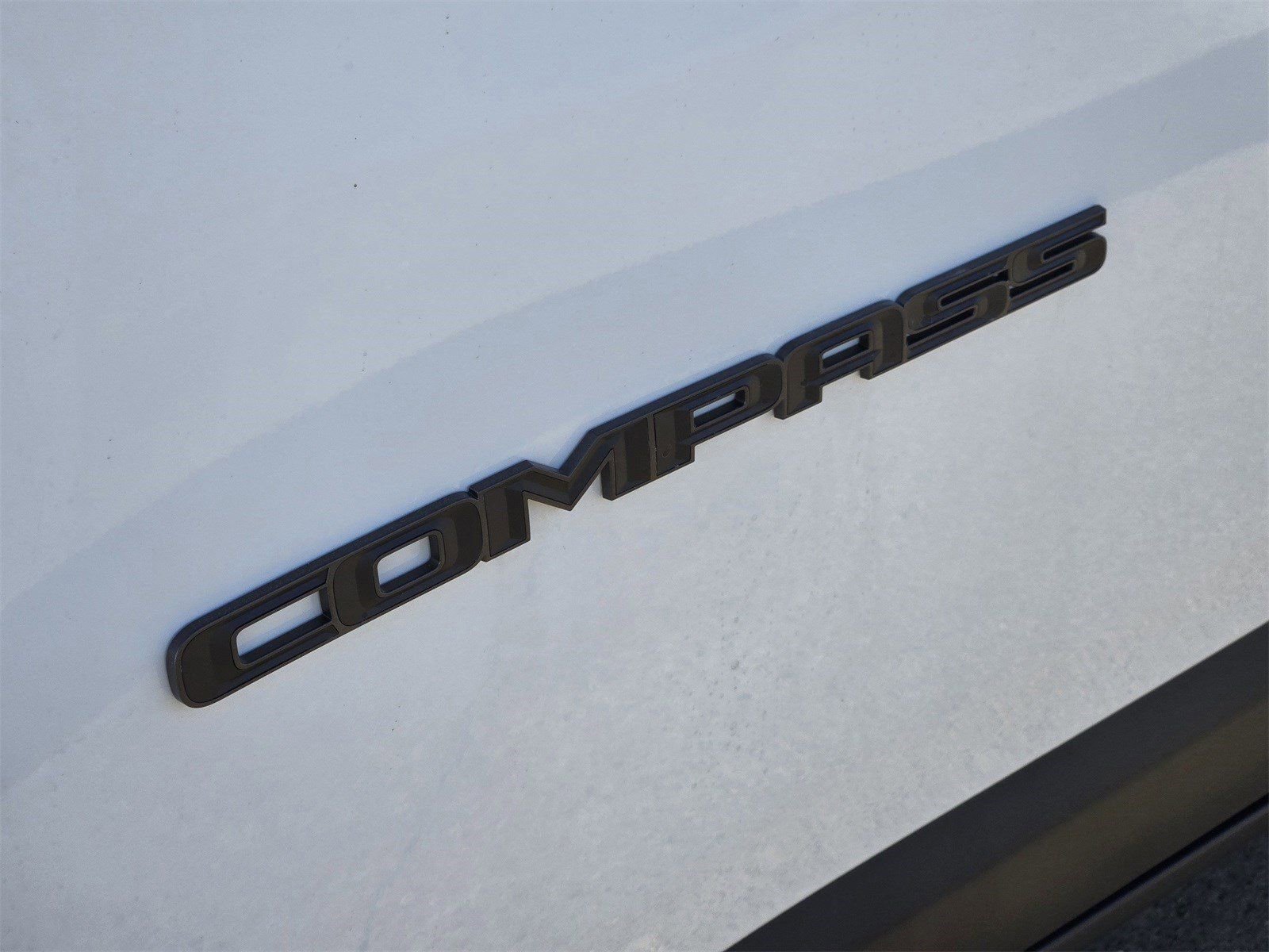 New 2026 Jeep Compass Latitude image 11