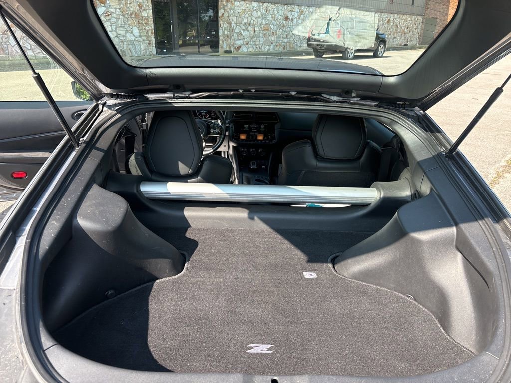 Used 2024 Nissan Z Performance w/ Floor Mat Package image 27