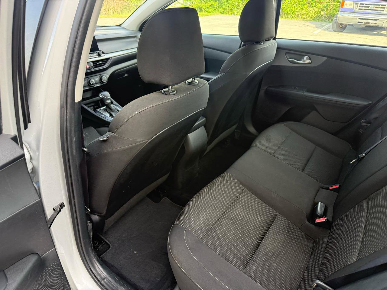 Used 2020 Kia Forte LXS FWD image 17