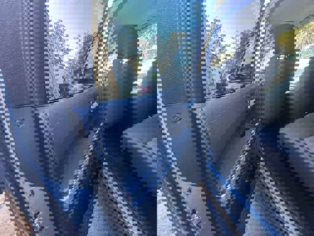 Used 2017 Toyota Tundra SR5 w/ SR5 Upgrade Package image 11