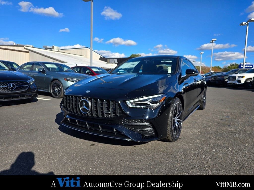 Used 2025 Mercedes-Benz CLA 35 AMG 4MATIC image 4