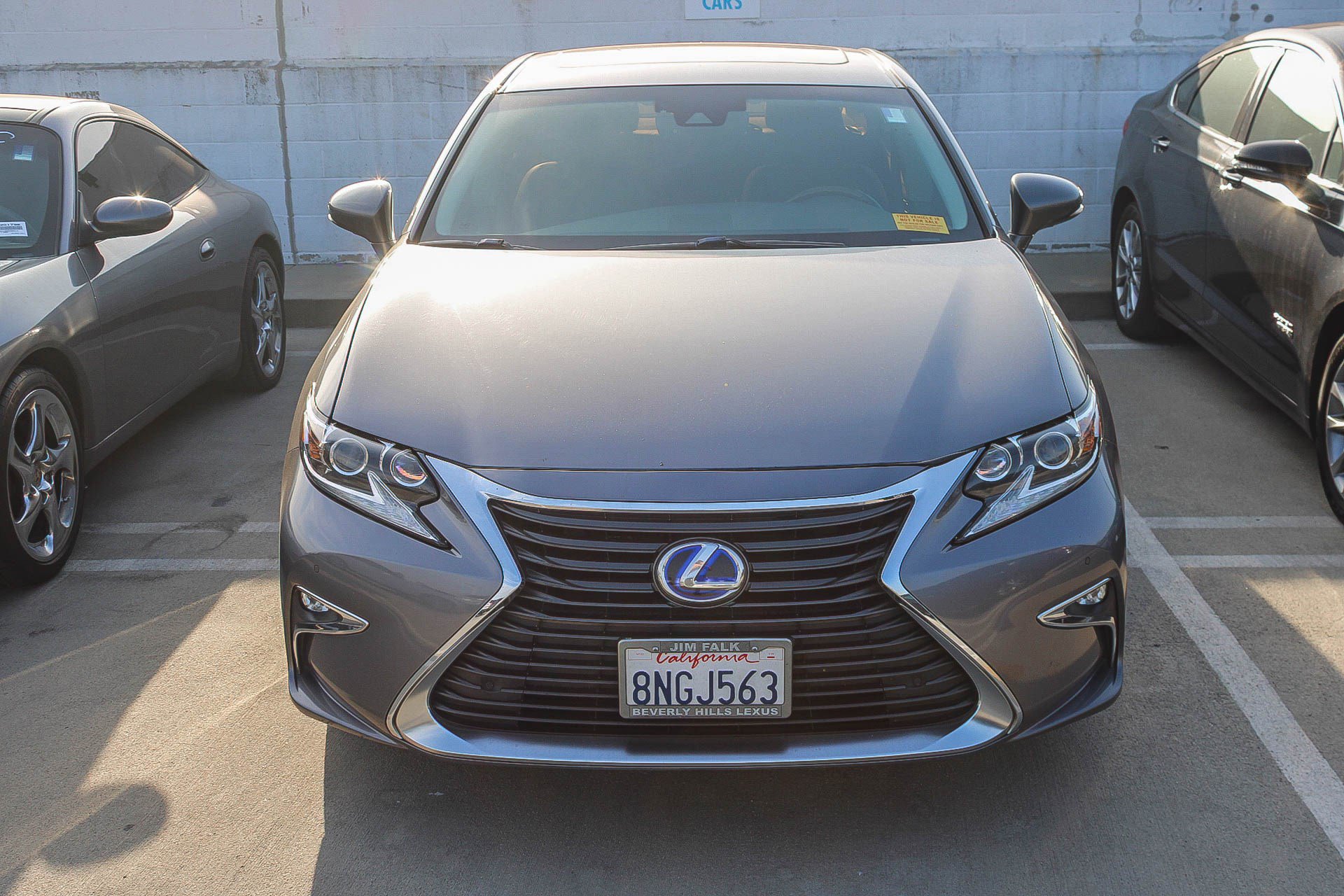 Used 2017 Lexus ES 300h image 2
