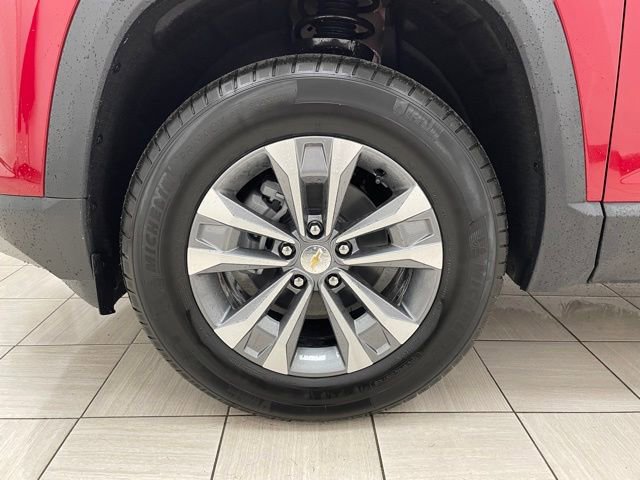 New 2026 Chevrolet Equinox LT w/ Safety and Technology Package AWD/4WD image 8