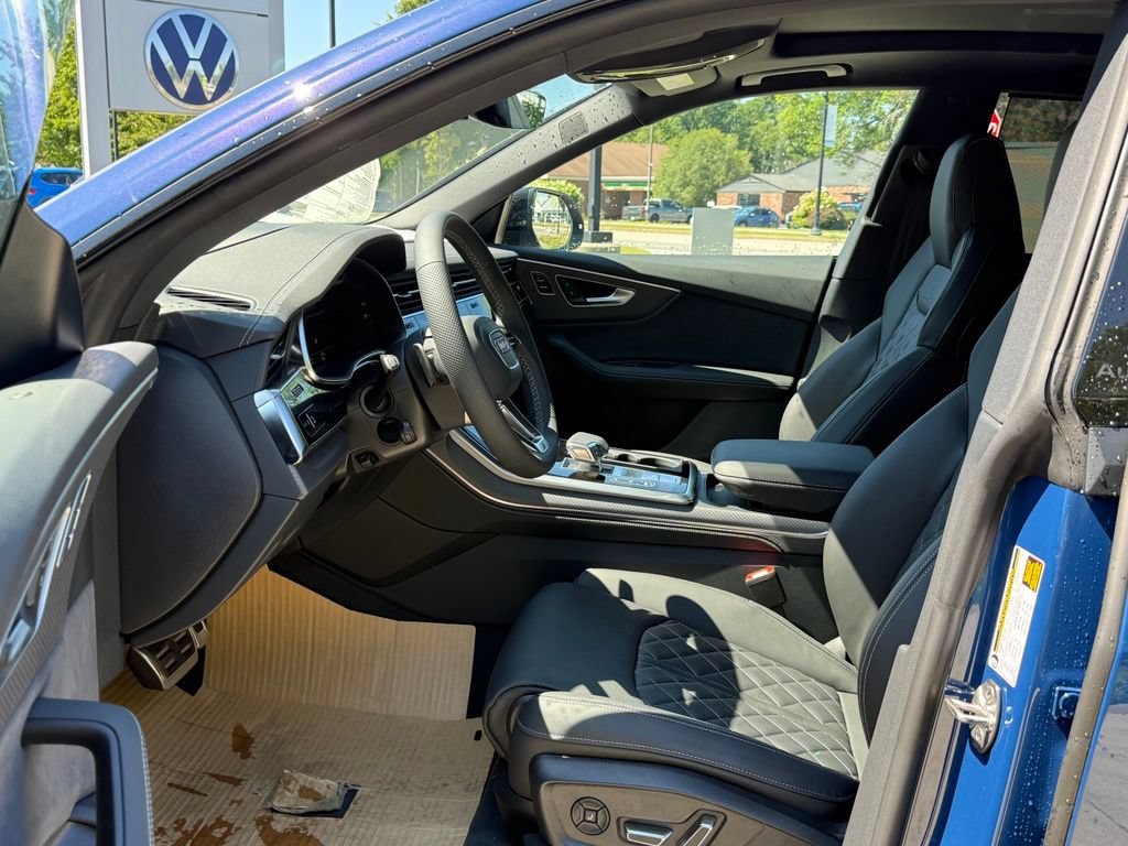 New 2026 Audi SQ8 Prestige AWD/4WD image 30