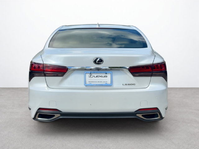 Used 2023 Lexus LS 500 w/ Accessory Package (Z2) RWD image 4