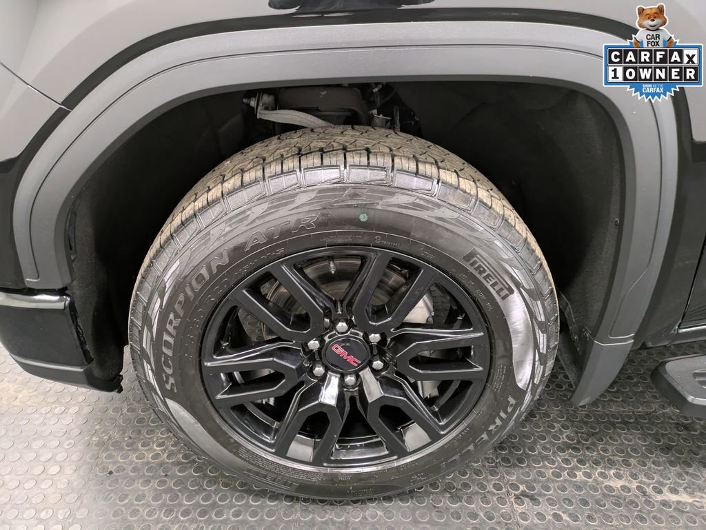 Used 2022 GMC Sierra 1500 Elevation w/ LPO, Elevation Black Package AWD/4WD image 7