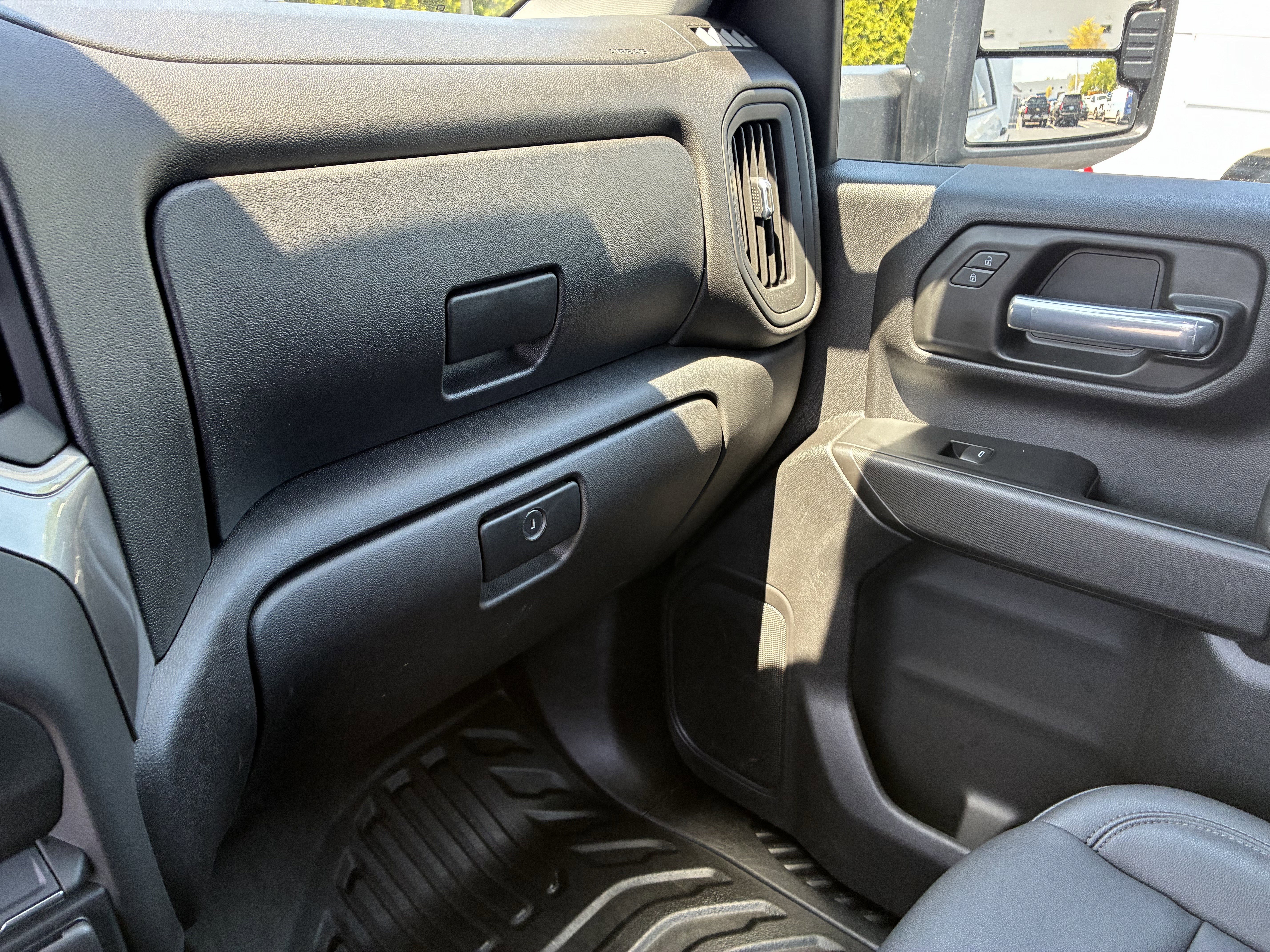 Used 2025 Chevrolet Silverado 2500 W/T w/ WT Convenience Package RWD image 37