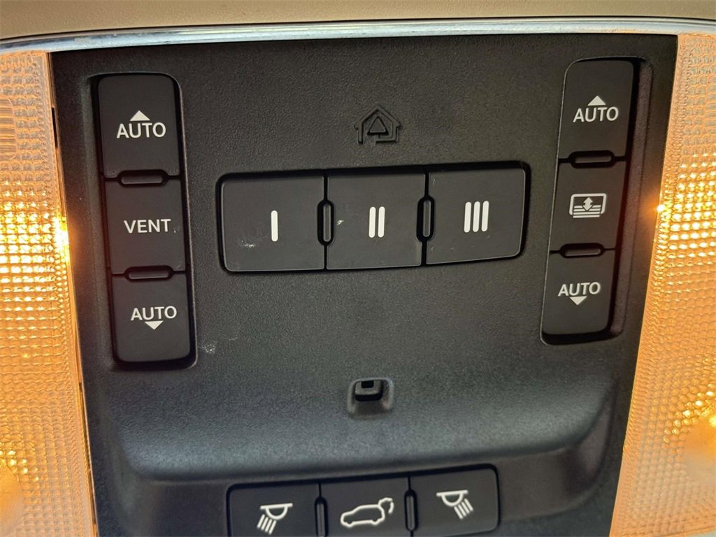 Used 2021 Jeep Grand Cherokee Summit image 11