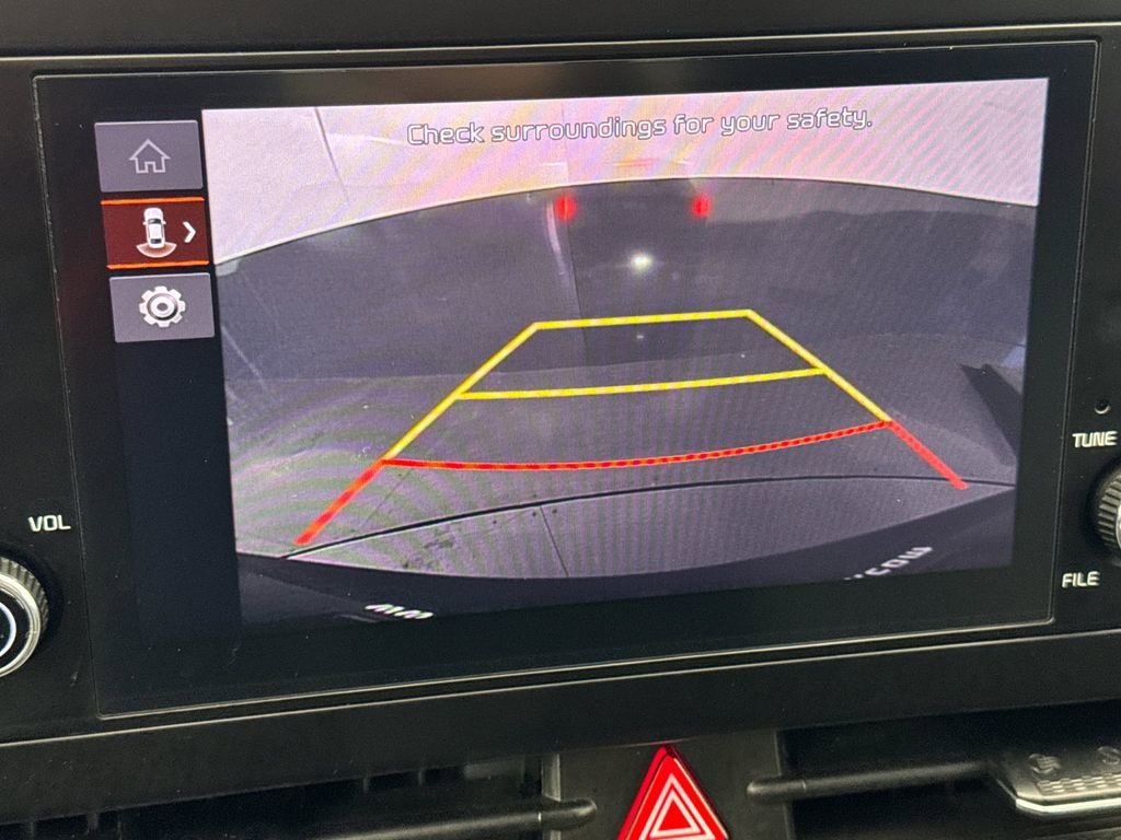 Used 2024 Kia Sportage LX image 18