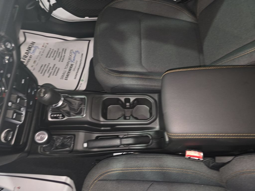 New 2026 Jeep Wrangler Unlimited Sahara AWD/4WD image 12