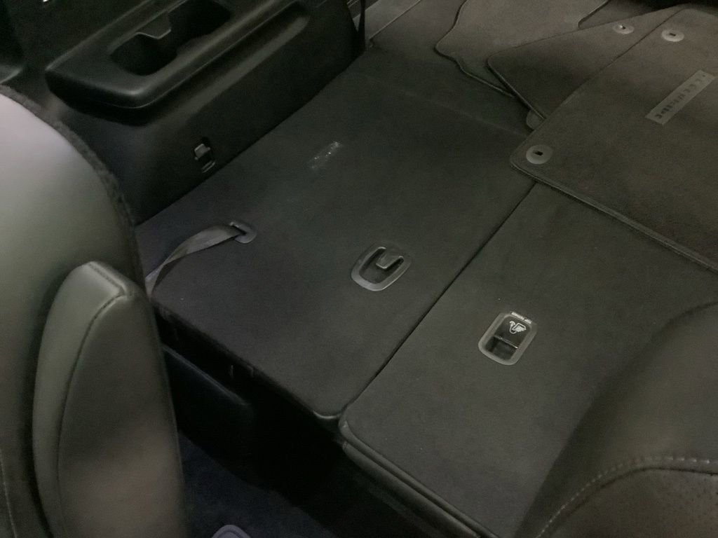 Used 2022 Kia Telluride SX w/ SX Prestige Package image 15