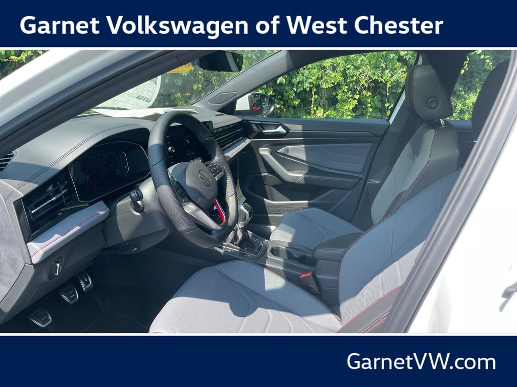 New 2026 Volkswagen Jetta GLI Autobahn FWD image 9