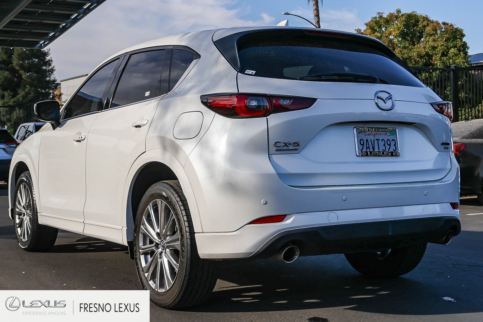 Used 2022 MAZDA CX-5 Signature AWD/4WD image 4