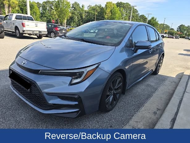 Used 2024 Toyota Corolla SE w/ SE Premium Package FWD image 4