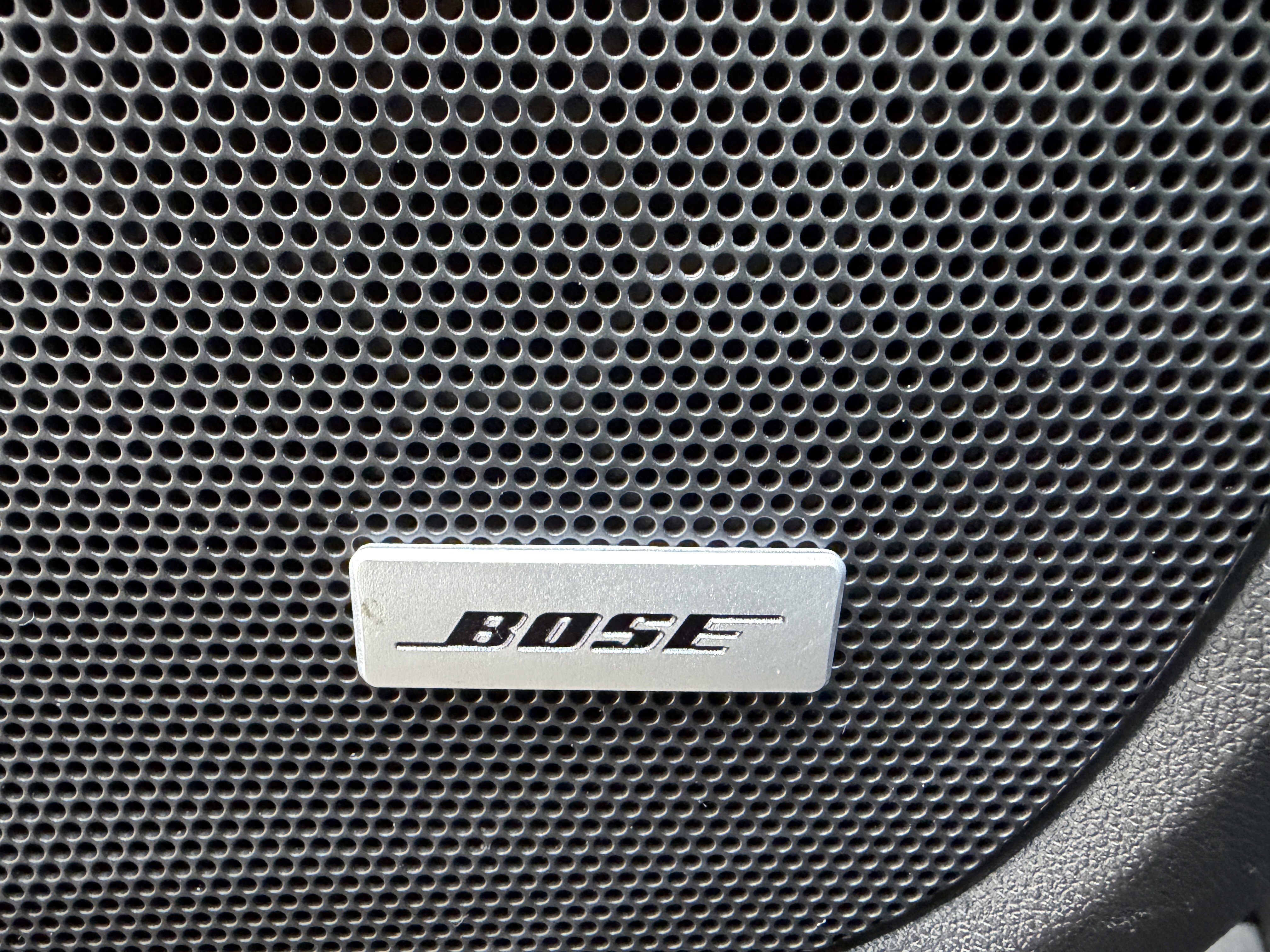 Used 2024 GMC Terrain SLT w/ Infotainment Package II AWD/4WD image 25