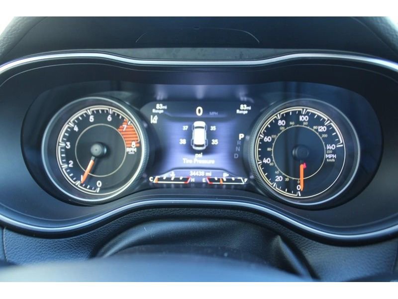 Used 2022 Jeep Cherokee Latitude Lux image 23