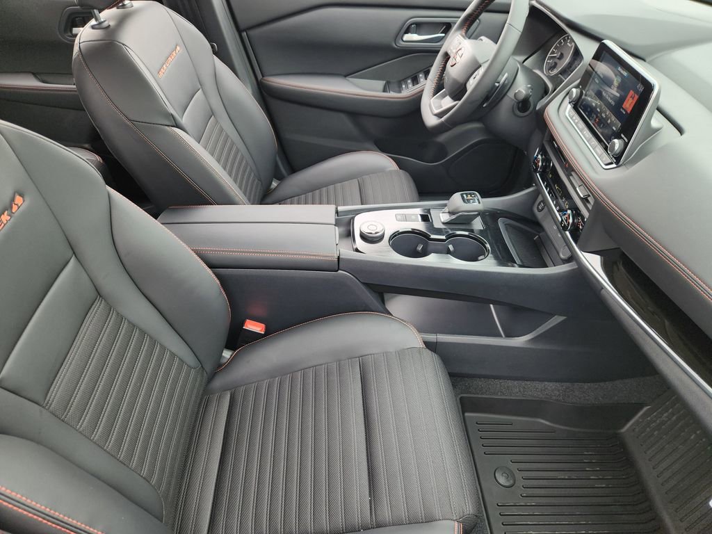 New 2026 Nissan Rogue SV AWD/4WD image 11