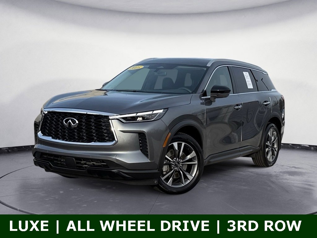 Used 2025 INFINITI QX60 Luxe w/ Vision Package