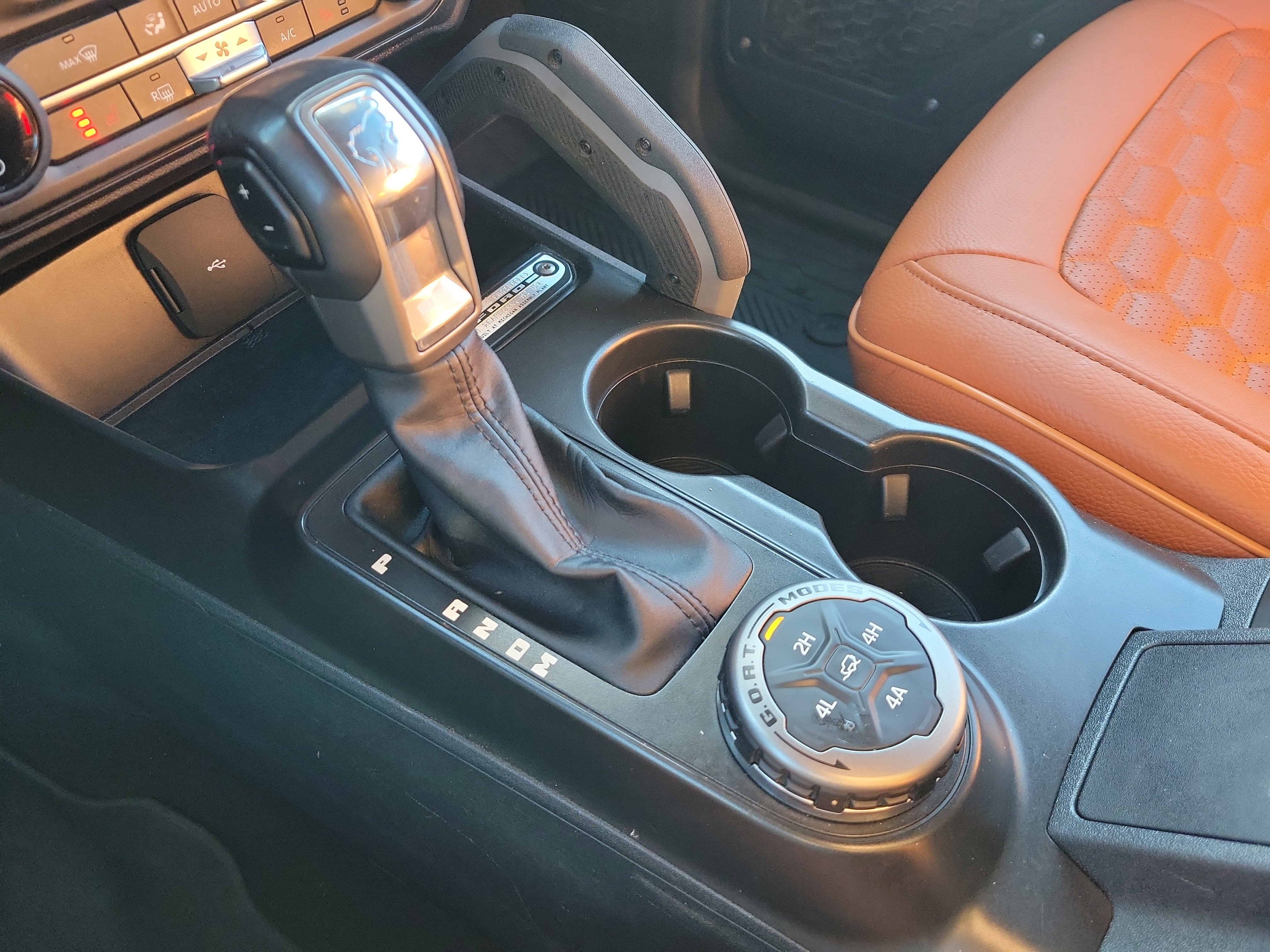 Used 2022 Ford Bronco Big Bend w/ Sasquatch Package image 24